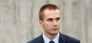 Горсовет разрешил фирме Александра Януковича разместить въезд на парковку в центре Донецка