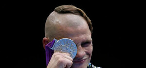 Денис Беринчик впервые выступит на турнире Всемирной серии бокса