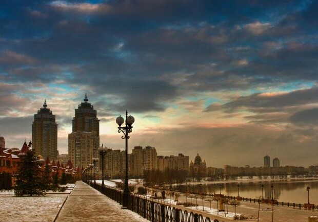 Оболонскую набережную подготовят к Крещению. Фото: my-photo.kiev.ua