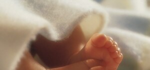 Мать и бабушка умершего в Одессе малыша намереваются устроить голодовку под стенами мэрии