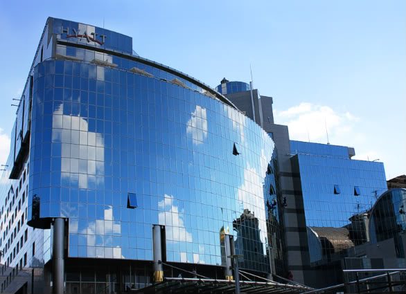 Чтобы выполнить план подготовке, к 2012 году в столице построят множество огромных отелей.
Фото с сайта photobucket.com