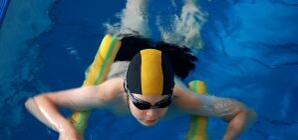 В центре Луганска отгрохают открытый бассейн