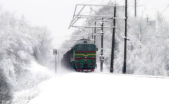 Непогода задержала прибытие в Киев нескольких поездов. Фото: operkor.net 