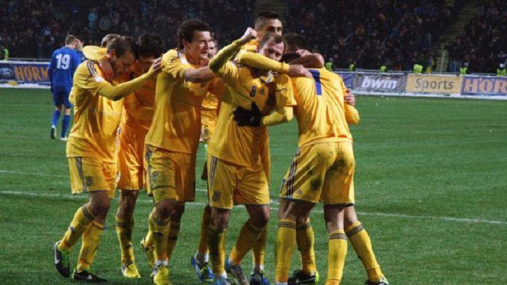 Сборная Украины победила в двух последних матчах. Фото: golos.ua
