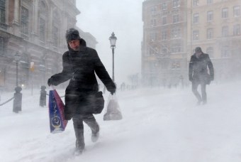 Во время снегопада 30% киевлян добирались домой пешком. Фото: trust.ua