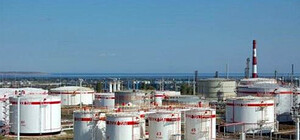 Самый загадочный украинский олигарх и министр энергетики запустили Одесский НПЗ