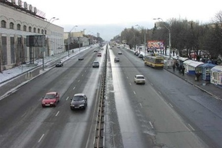В Киеве начали реконструкцию проспекта Победы. Фото: kiyany.obozrevatel.com