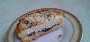 В Харькове торгуют пирожными названными в честь 