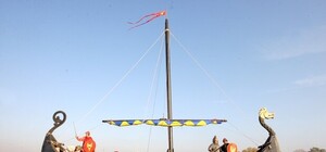 Киевлянам презентуют реконструкцию боевой ладьи IX-XI веков 