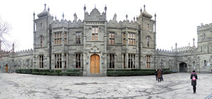 Свинцовый фундамент, ванна для шампанского и тайная экскурсия Гитлера: секреты Воронцовского дворца