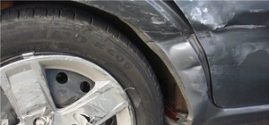 В Запорожье иномарка 