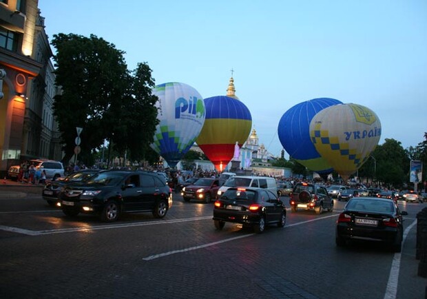 В Киеве в небо поднимутся воздушные шары. Фото: ballooning.org.ua