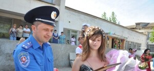 В Крыму семиклассница вытащила парня из петли