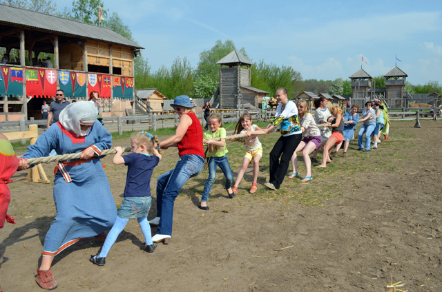 Новость - Досуг и еда - 1 июня в Парке Киевская Русь будут развлекать юных киевлян