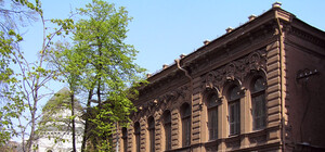 Шоколадный домик изменит оттенок