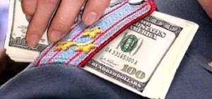 Милиционер потребовал от наркомана 40 тысяч гривен взятки