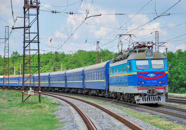 Из Киева добавили еще один поезд к морю. Фото: galandec, trainpix.org