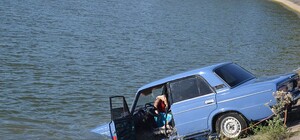 Автомобиль слетел в Северо-Крымский канал: двое погибших