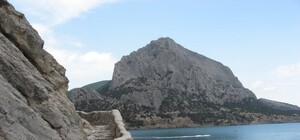 Голицынскую тропу закрыли, спасатели готовят новый обвал