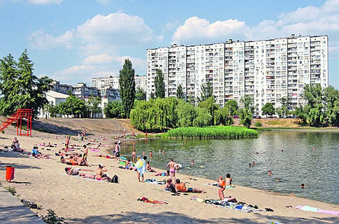 В Киеве нельзя купаться на 11 пляжах. Фото: likar.info