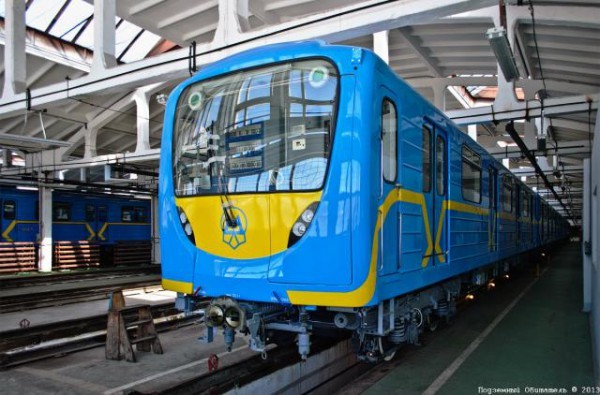 В Киев приехали новые вагоны из Петербурга. Фото: sdelanounas.ru 