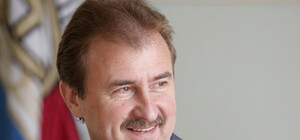 Прямая линия с Александром Поповым: задай свой вопрос главному человеку города