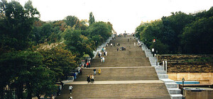 Сотни одесситов устроят забег по Потемкинской