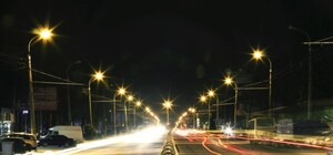 Креативные фотографии ночного Луганска