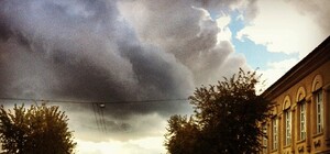 Луганск в Инстаграм: первый снег, большие лужи и желтые листья глазами горожан