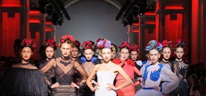 Закрытие Украинской недели моды: пижама-стайл, венки Фриды Кало и индийская роскошь