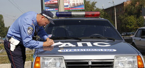 В Крыму иномарка протаранила автобус