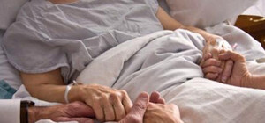 На смертельно больных пациентов не хватает обезболивающих