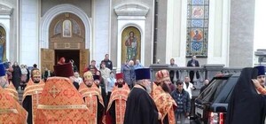 Как в Луганске встречали мощи святого – покровителя воинов