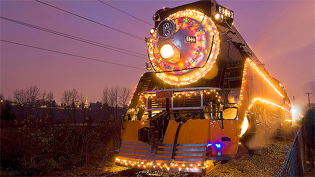 Билеты на "новогодний поезд" самый дешевые в году. Фото с сайта fullhdoboi.ru