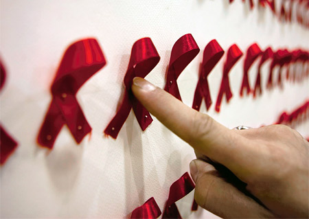 Провериться на СПИД можно будет бесплатно. Фото с сайта www.likar.info.