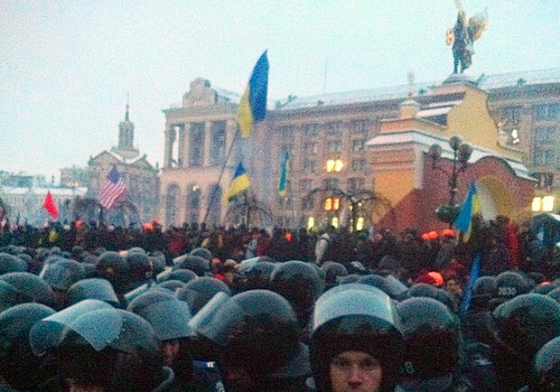 Новость - События - Ночью штурмовали Майдан: что сейчас происходит в центре города