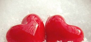 Донецкая пара решила обвенчаться прямо на Евромайдане