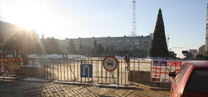 Вниманию водителей: площадь в центре Луганска перекрыта