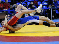 Запорожские борцы заработали две медали на Кубке Украины