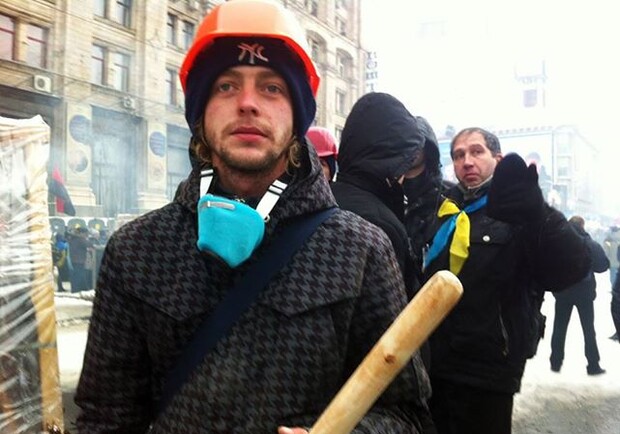 Новость - События - Ищут всем Фейсбуком: активиста Евромайдана обвиняют в воровстве ноутбуков и ботинок
