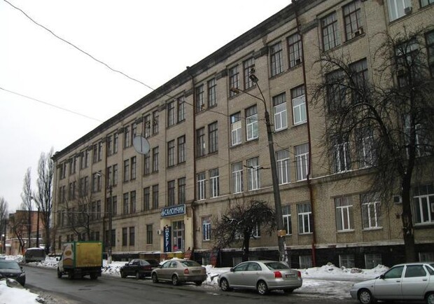 6 января в Киеве горел склад. Фото с сайта wikimapia.org