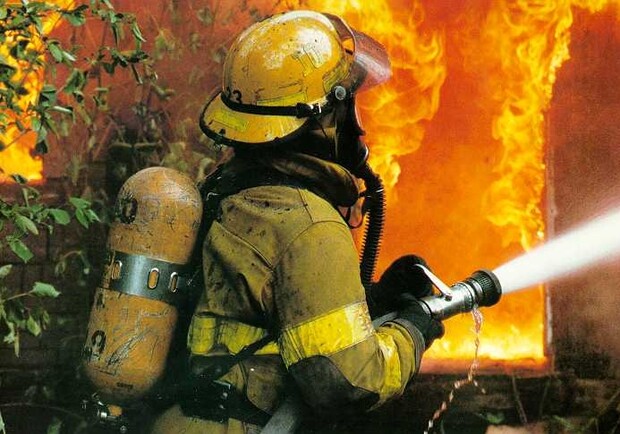 В Киеве горел третий склад с начала года. Фото с сайта ru.tsn.ua