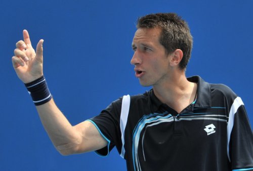 Сергей Стаховский прошел в полуфинал турнира в Австралии. Фото с сайта sport-express.ua