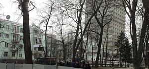 Не погуляешь: Мариинский парк перекрыт