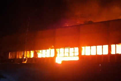 Новость - События - Масштабный пожар: на Святошино полностью сгорел склад