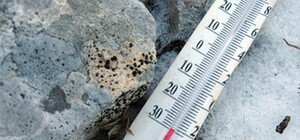 Первые жертвы мороза – мужчина замерз в сугробе