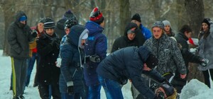 В Днепропетровске состоялась первая снежная битва