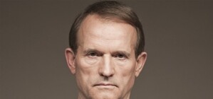 Опасаясь штурма, в Крыму забаррикадировали особняк Медведчука