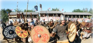 Нырнуть в историю на выходных: проведи солнечный уик-энд в парке 