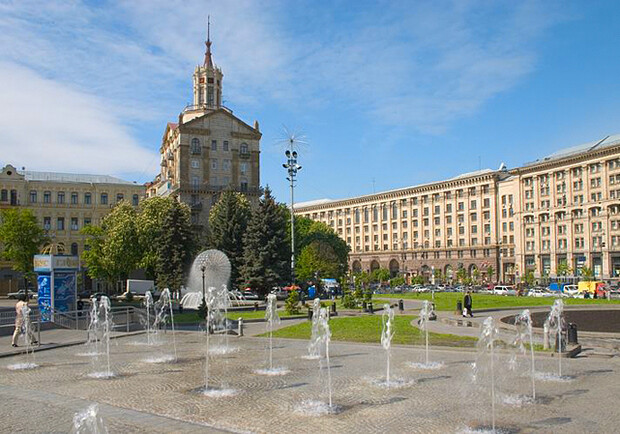 В Киеве с 1 мая хотят включить фонтаны. Фото с сайта max-foto.info